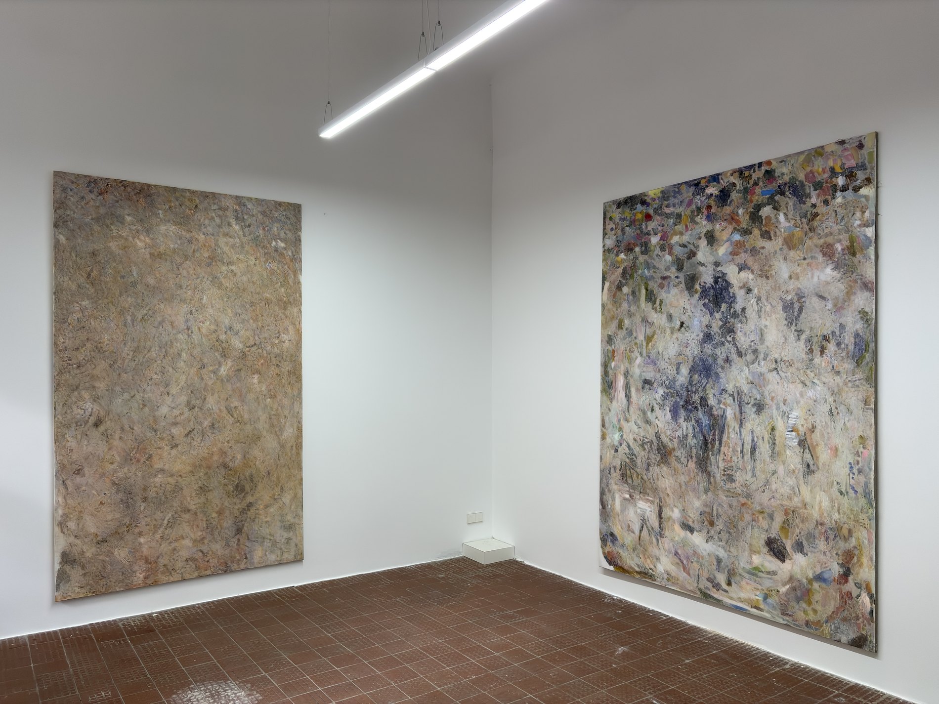 Installation view, Jahresbilder, 2026